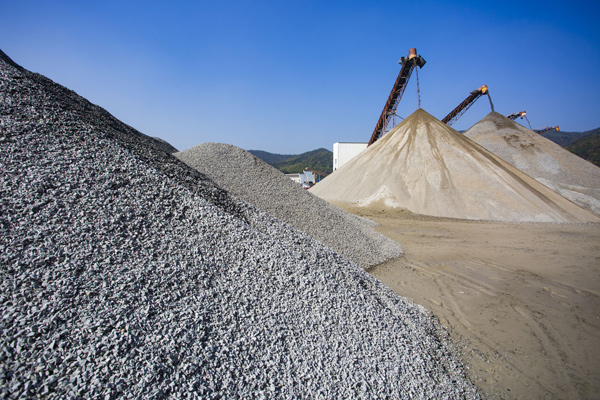 河砂禁采，機(jī)制砂興起，投資制砂設(shè)備，請認(rèn)準(zhǔn)唐山金路